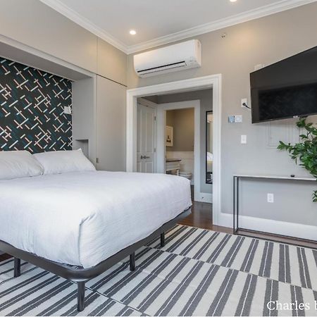 בוסטון J Miller Flats By Thatch מראה חיצוני תמונה