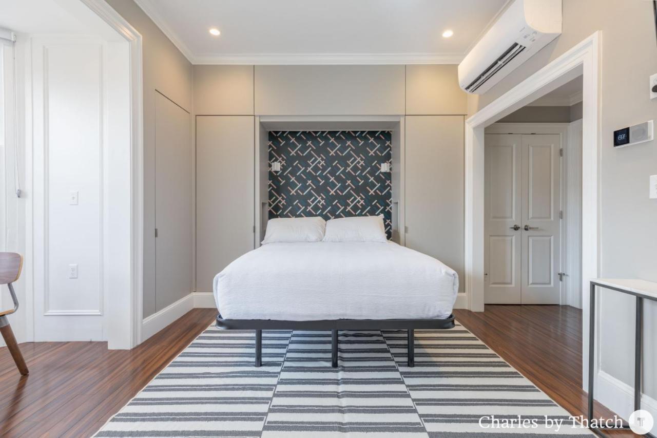 בוסטון J Miller Flats By Thatch מראה חיצוני תמונה
